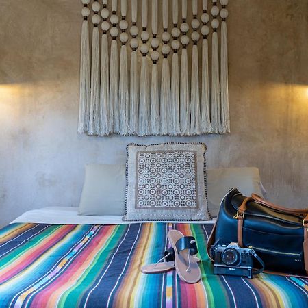 Hotel Hondo Лос Барилес Екстериор снимка